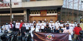 BSM CK Samber Nyowo Klaten Bagikan Takjil di Bulan Ramadhan