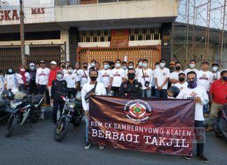 BSM CK Samber Nyowo Klaten Bagikan Takjil di Bulan Ramadhan