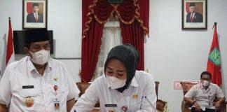 Bupati Tiwi Resmi Meneken Peniadaan Shalat Id di Alun-Alun