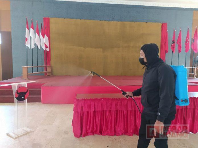 Cegah Penyebaran Covid-19, Komunitas Juang Boyolali Lakukan Penyemprotan Disinfektan