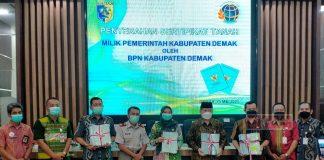 Hari Pertama Kerja, Mbak Eisti Tancap Gas Terima 154 Aset Bidang Tanah