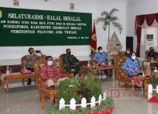 Hari Pertama Kerja, Sri Sumarni dan Agus Siswanto Ikuti Halal Bihalal