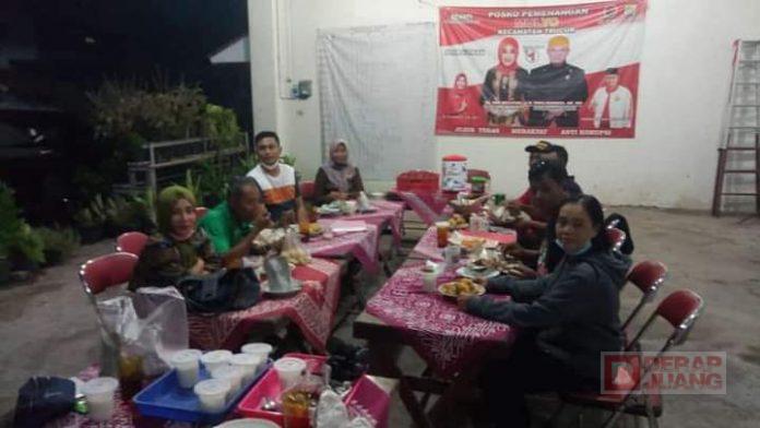 Jalin Silaturahmi, Kadarwati Ngobrol Bareng Bersama PAC Trucuk