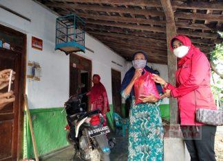 Jelang Hari Raya Idul Fitri, Kadarwati Bagikan 2500 Paket Sembako Kepada Warga Terdampak Covid-19