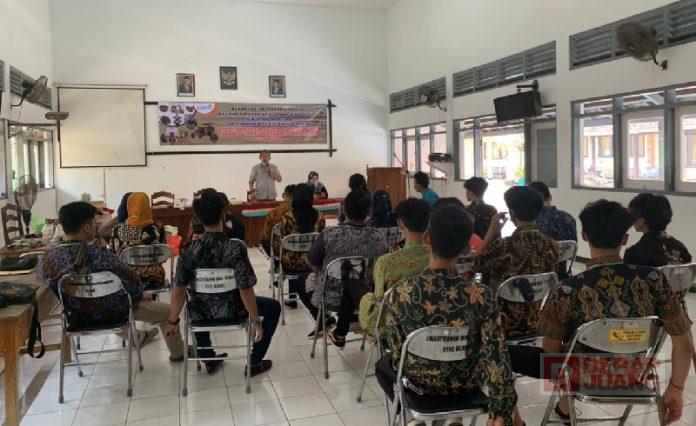 Junarso Dorong Pertumbuhan SDM Lewat Pelatihan Limbah Kayu (2)