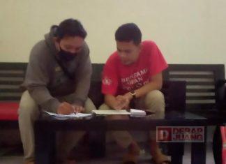 Mas Dwi Bagikan Parcel Lebaran dan Ingatkan Pentingnya Solidaritas