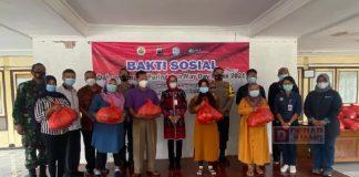 Peringati Hari Buruh, Sri Sumarni Bagikan Paket Sembako dan Masker