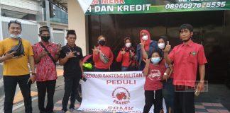 Sedulur Banteng Militan Klaten Berbagi Takjil di Bulan Ramadhan