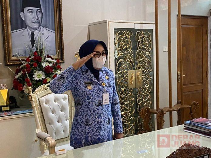 Sri Sumarni; Hari Kebangkitan Nasional Saatnya Pemuda Berkarya