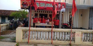 Sutari Bersama PAC PDI Perjuangan Margadana Bagikan Takjil