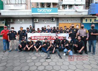 Bagikan 650 Takjil, Sinergi PDI Perjuangan Bersama Ormas