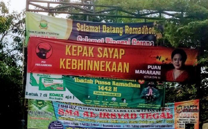 Baliho, Spanduk, serta Billboard Bergambar Puan Maharani Bertebaran di Kabupaten Tegal (2)