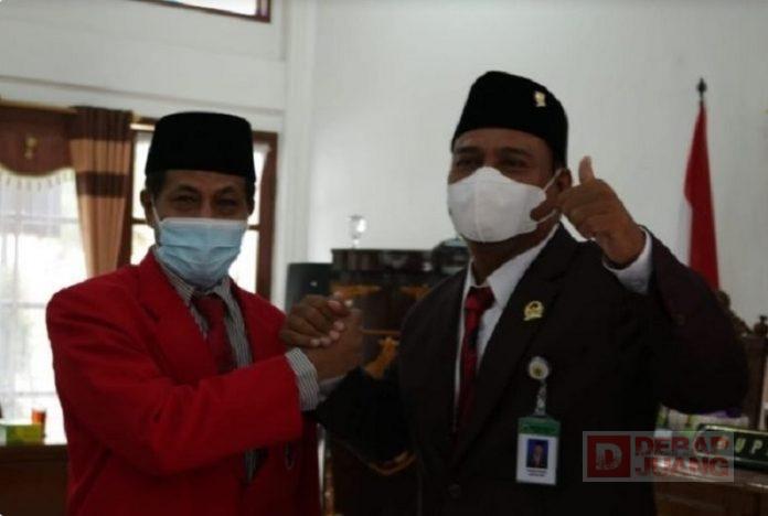 Beri Pesan pada Tatang Kirana, H. Junaedi Ketua DPRD Harus Kritisi Kebijakan (2)