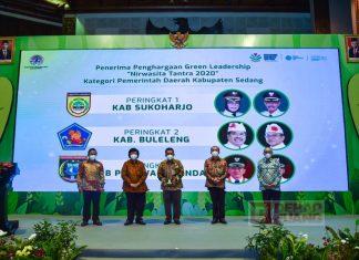 Bupati Sukoharjo Raih Penghargaan Nirwasita Tantra