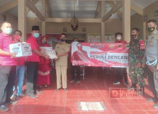 DPC PDI Perjuangan Jepara Bagikan Sembako dalam Merespon Kaum Marhaen