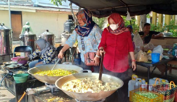 Depwan Kota Tegal Bersinergi Membantu Dapur Umum untuk Pasien Covid-19