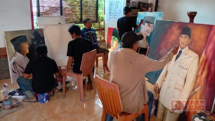 Gelar Pameran Lukisan, Junaedi Wujud Mendokumentasikan Sosok Bung Karno