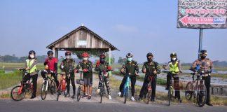 Gowes Sehat, Etik Suryani Sosialiasasikan Protokol Covid-19