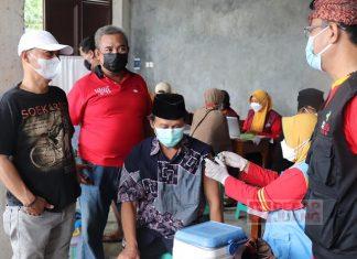 Jauhnya Sentra Vaksinasi, Slamet Hadirkan Sentra Vaksinasi di Posko PDI Perjuangan
