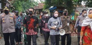 Kasus Covid-19 Melambung, HR Bambang Irawan Bersama Bupati Tiwi Lakukan Monitoring