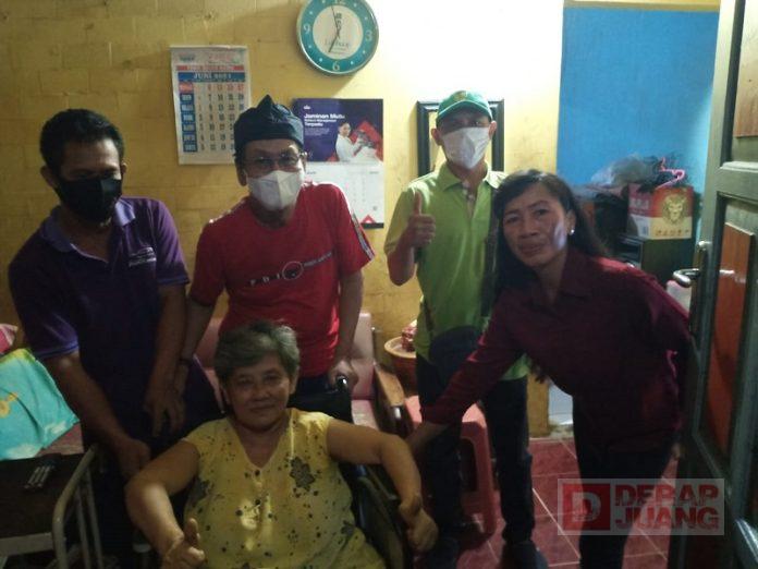 Legislator PDI Perjuangan Kota Tegal Bantu Kursi Roda untuk Warga Disabilitas