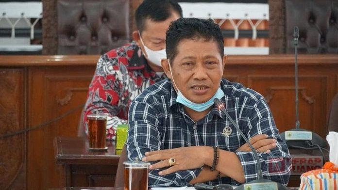 Pimpin Rapat Komisi D, Nuryani PPDB dan Kelulusan Jangan Bebani Orang Tua Murid (2)