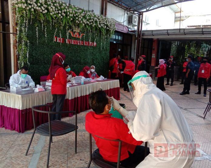 Putus Penyebaran Covid-19, Peserta Rakercab Pemalanag di Rapid Test (2)