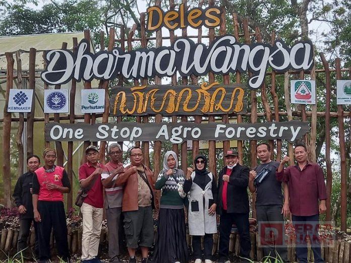 Ridwan Bersama Rakyat, Kita Rebut Kemenangan 2024