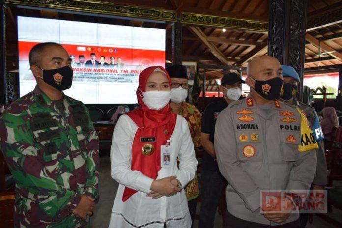 Serbuan Vaksinasi Nasional, Bupati Demak: Maksimalkan Penanganan Terbaik