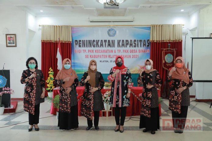 Sri Mulyani Perempuan Harus Aktif Dalam Memberikan Edukasi Protokol Kesehatan Covid-19