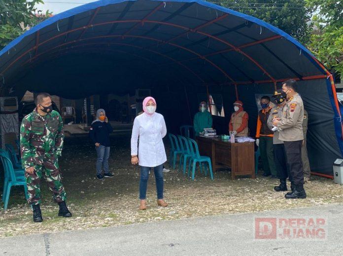 Sri Sumarni Langsung Pantau Titik Penyekatan