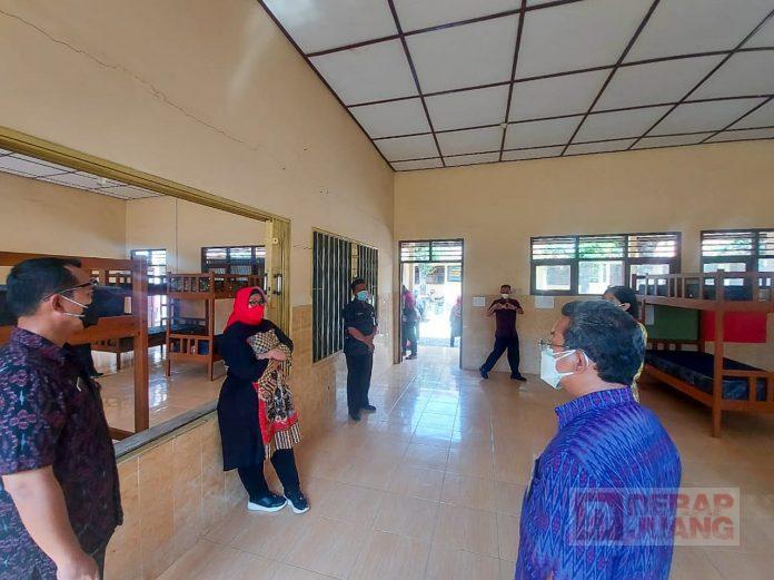 Technopark Penuh, Mbak Yuni Tinjau Kesiapan Lokasi Isolasi Mandiri Terpadu
