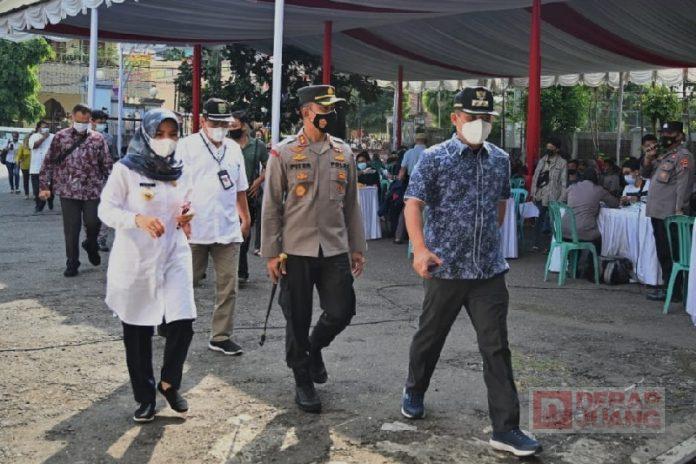 Wakil Bupati Kebumen Apresiasi Antusias Masyarakat Ikut Vaksinasi Covid-19 (2)