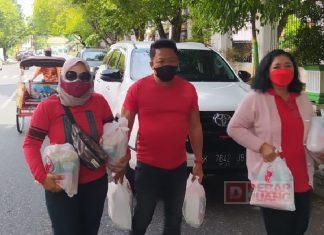 Bakti Kemanusiaan, DPC PDI Perjuangan Pati Bagikan Bantuan Sembako