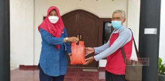 Berikan Bantuan Kepada Warga Isolasi Mandiri, Kadarwati Sosialisasikan Program “Jogo Tonggo”