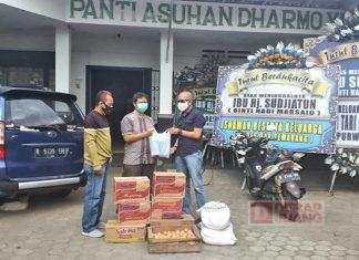 DPC PDI Perjuangan Banyumas Berikan Bantuan Sembako Kepada Panti Asuhan Dharmo Yuwono