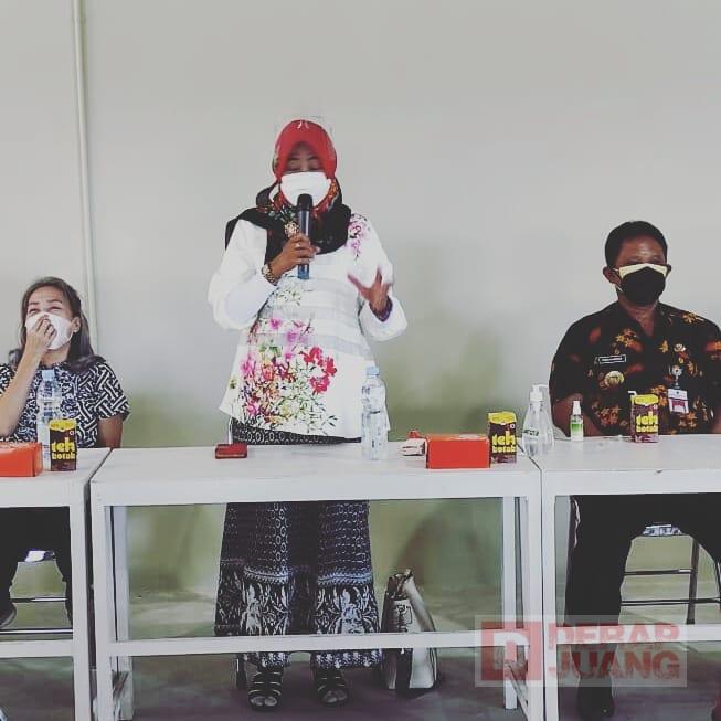 Kadarwati Lakukan Sosialisasi Vaksinasi Covid-19 di PT. Globalindo Inti Mates