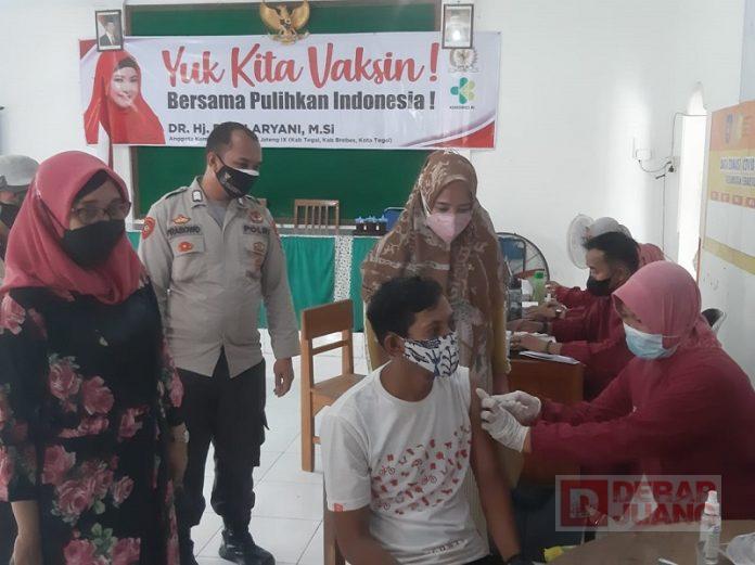 Kedepankan Gotong Royong, Banteng Kabupaten Tegal Gelar Vaksinasi