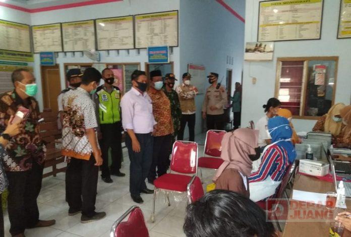 Ketua Komisi D DPRD Pemalang Pantau Langsung Vaksinasi di Tingkat Desa