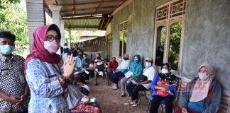 Melalui SE Sekda, Bupati Etik Instruksikan ASN Bantu Masyarakat Terdampak Covid-19