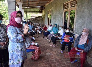 Melalui SE Sekda, Bupati Etik Instruksikan ASN Bantu Masyarakat Terdampak Covid-19