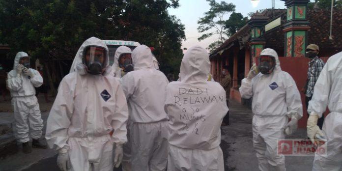 Peduli Warga Terdampak Covid-19, Kader Banteng Kalikotes Jadi Relawan Covid-19