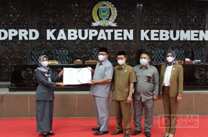 Sarimun Pimpin Rapat DPRD Kebumen Bahas Dana Cadangan Pilkada 2024