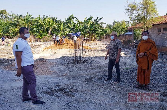 Sinergitas Antar Umat, Ketua DPRD Kudus Bantu Pembangunan Vihara