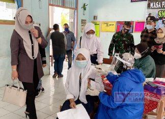Tinjau Vaksinasi Anak Sekolah, Afna: Antusias Sangat Baik dan Anak-anak Bersemangat