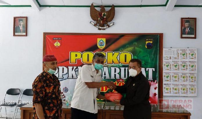 Wasisto Bersama Anggota DPRD Pemalang Bantu Warga Terdampak Covid-19