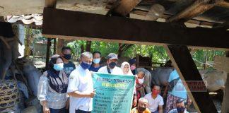 Bentuk Kepedulian Kader Partai, Heru Santosa Beri Bantuan pada Kelompok Ternak