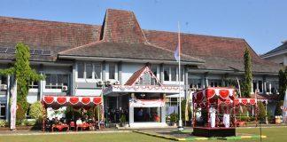 Beri Amanat Khusus, Mbak Eisti Tekankan Gotong Royong