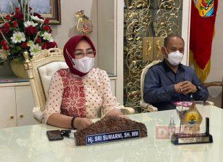 Beri Arahan kepada Camat, Sri Sumarni Tegaskan Saatnya Fokus Perbaikan Ekonomi