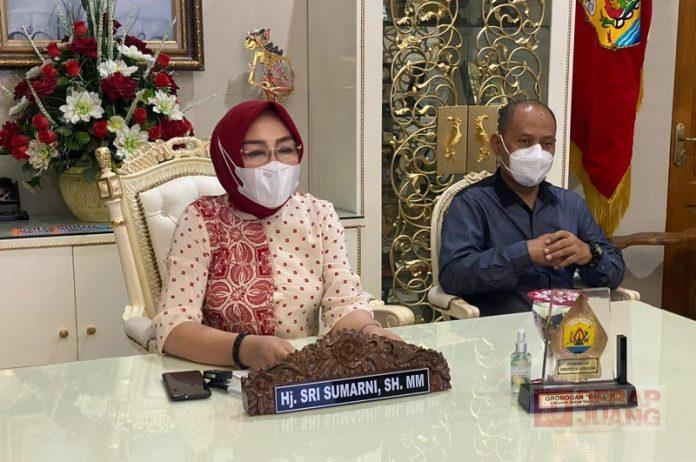 Beri Arahan kepada Camat, Sri Sumarni Tegaskan Saatnya Fokus Perbaikan Ekonomi